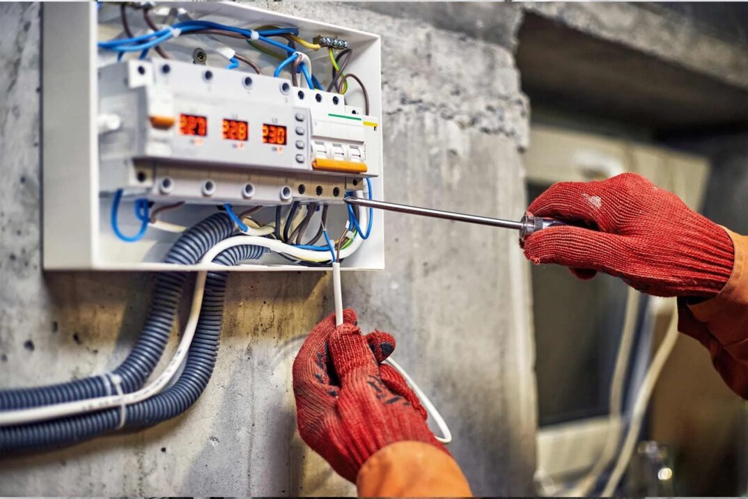 electricidad-fija-banner-3-bb8cb349-2880w