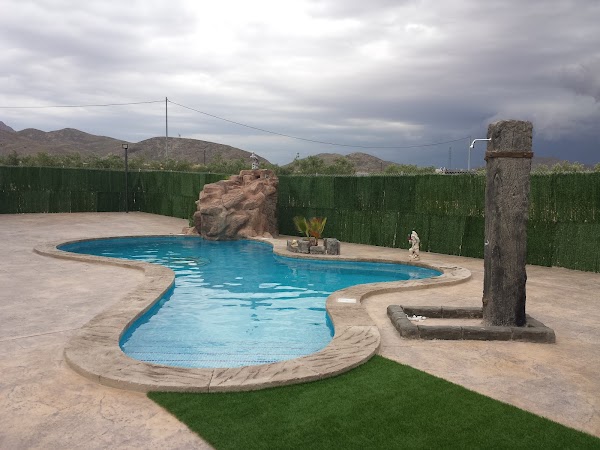 Decoline Piscinas S.Coop.