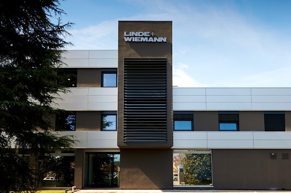 LINDE y WIEMANN S.A.
