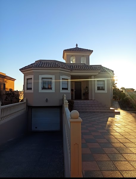 Pintores Almería, PINTURAS CABALLERO