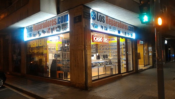 LOS REPARADORES