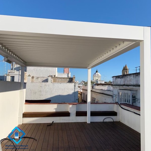 xr:d:DAFA9M-JGLg:381,j:44947706648,t:23011012