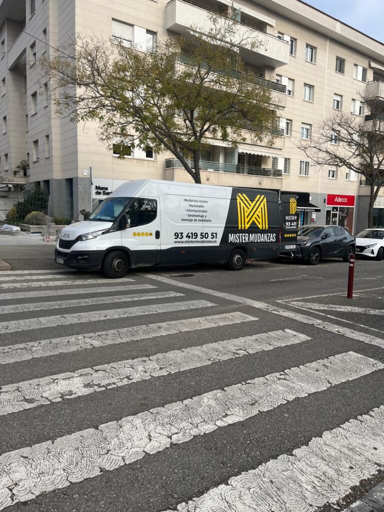 2195ea63-90e8-4c38-b199-d2bc600b6d0b