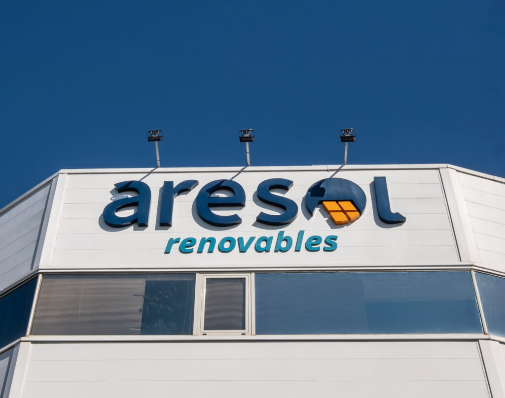 ALTERNATIVAS-RIOJANAS-EOLICAS-Y-SOLARES-SL-1.jpg