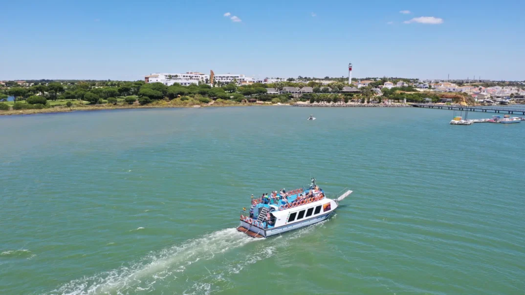 TRANSBORDADORES-PLAYA-DE-CARTAYA-SL-1.webp